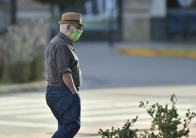 buenos-aires-un-hombre-a_667510