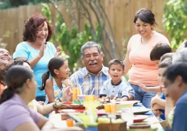 mendoza-reuniones-familiares-cuarentena