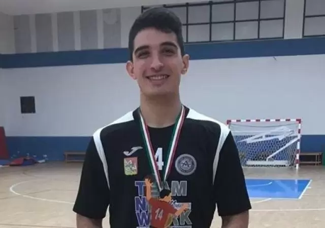 Cuello-Balonmano1