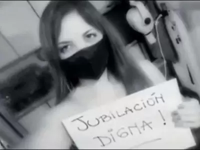 dentistas-video-desnudos-protesta-argentina