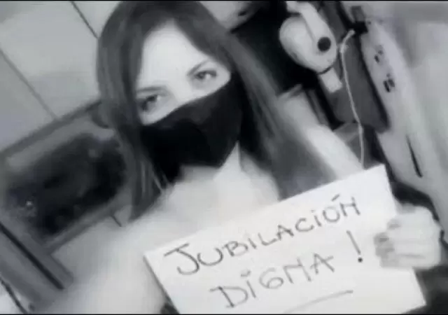 dentistas-video-desnudos-protesta-argentina