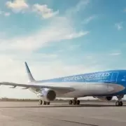 Aerolneas empieza a hacer vuelos regionales con escala en Buenos Aires