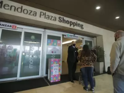 Mendoza-Plaza-Shopping
