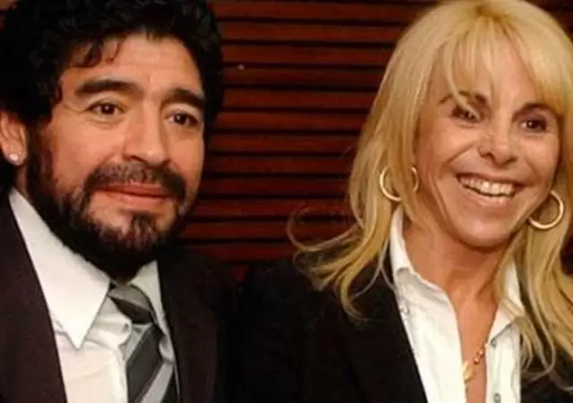 maradona-villafa�e-pel�cula