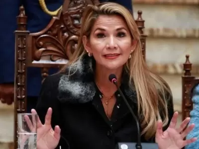 Jeanine-��ez