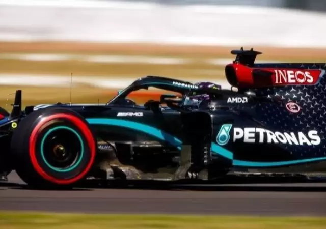 Lewis-Hamilton