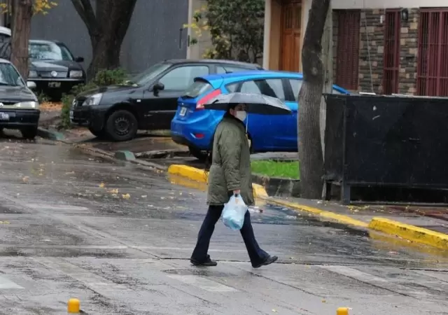 Seis provincias est�n bajo alerta de lluvias y tormentas hoy jueves 10 de abril.