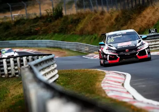 Esteban-Guerrieri