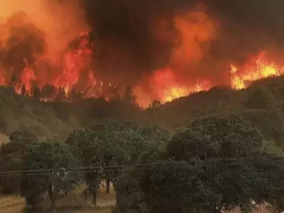 incendios-california-tornado