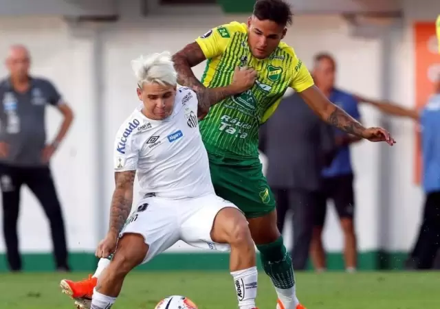 Defensa-Santos