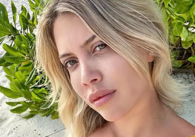 wanda-nara-culo-foto-hot-bikini-3