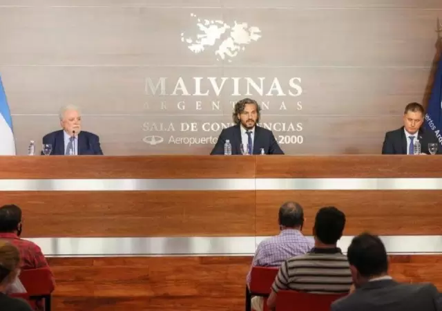 santiago-cafiero-conferencia-prensa