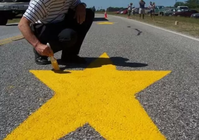 estrellas-amarillas-ruta