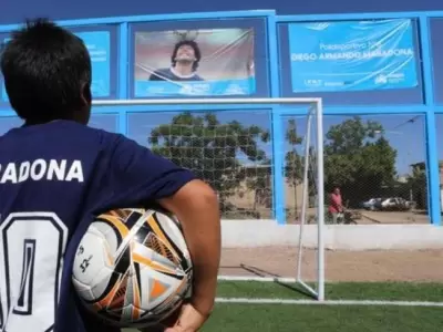 diego-maradona-polideportivo-maipu
