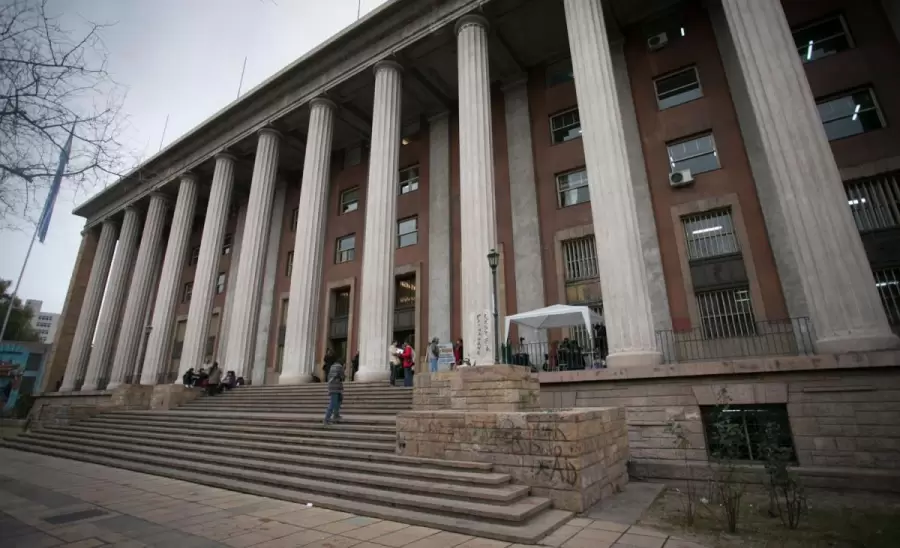 Tribunales