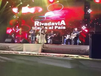 rivadavia-canta