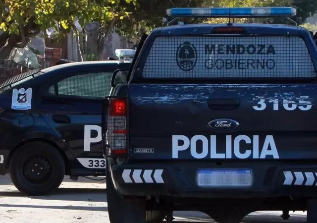 Policia