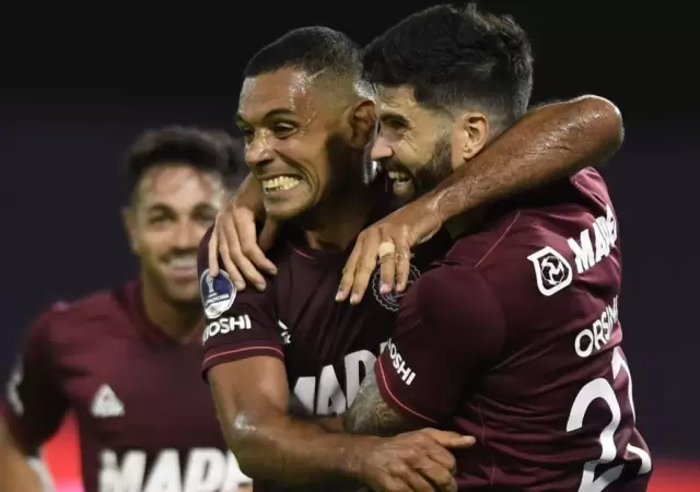 Lanus-Velez