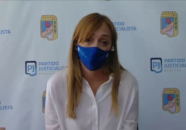 Anabel_Ferna?ndez_Sagasti_barbijo