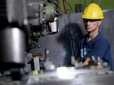 empleo-torneria-trabajador-trabajo