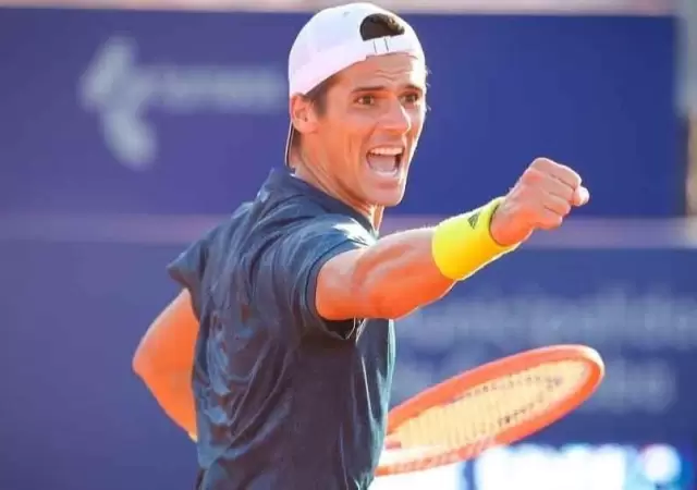 los-argentinos-coria-y-juan-manuel-cerundolo-buscan-cuartos-de-final-en-el-atp-chileno