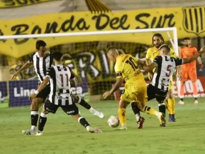 Gimnasia-Mitre2