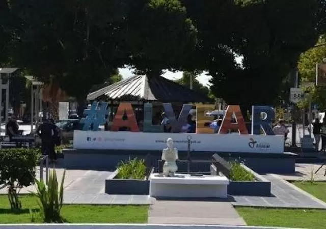 Alvear