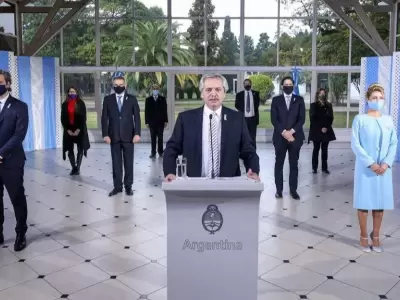 Alberto-Fernandez-Dia-de-la-Bandera