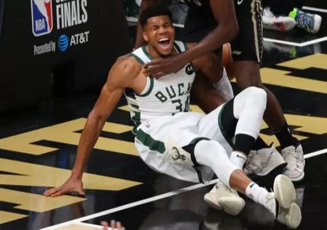 antetokoumpo