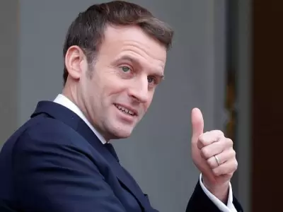 macron-cachetada-video