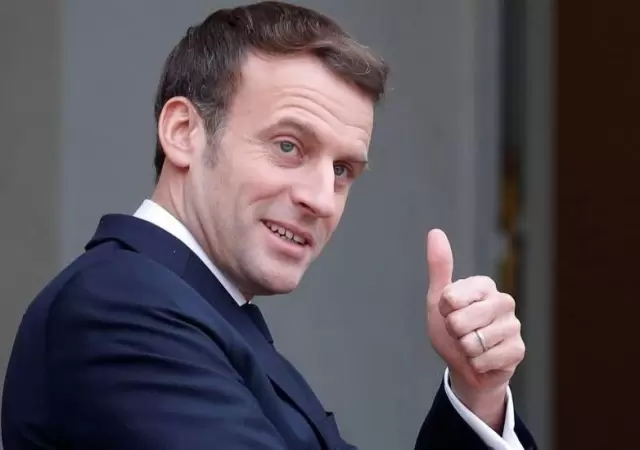 macron-cachetada-video