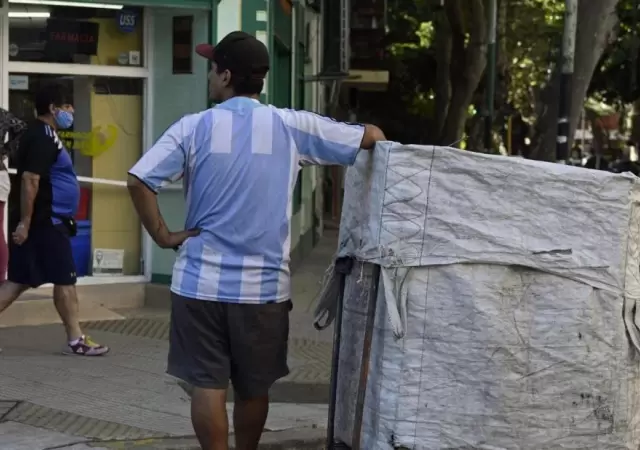 En un a�o, la indigencia creci� 131% y alcanza a 6 millones de argentinos