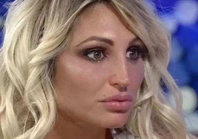 Vicky-Xipolitakis-1