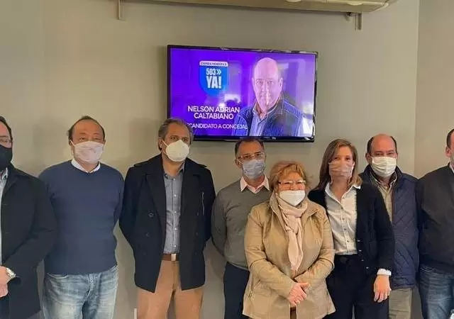 cambia-ya-mendoza