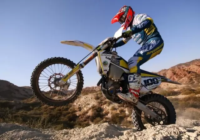 Argentino-Enduro01
