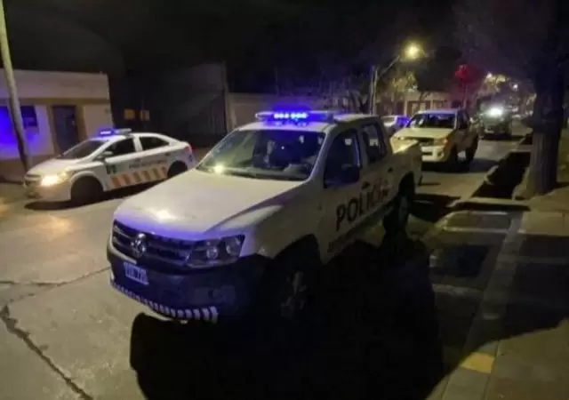 polici?a-mendoza-controles-mo?vil