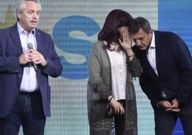 alberto-fernandez-cristina-fernandez-de-kirchner-sergio-massa-bunker-fdt-paso2021