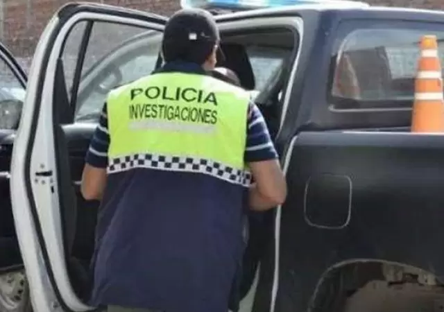 Policia--