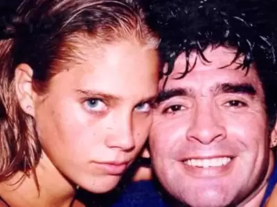 Mavys-Alvarez-Maradona