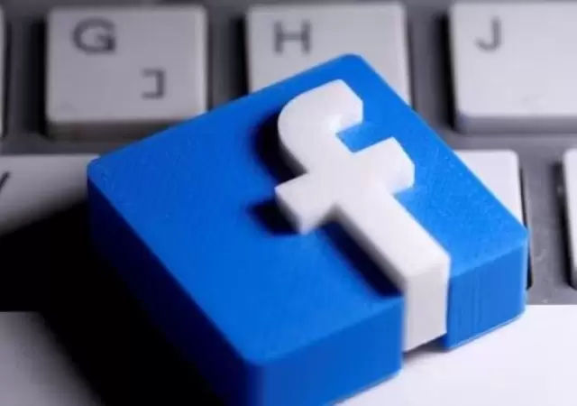 facebook-al-senado