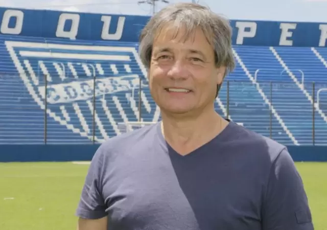 Alejandro Chapini, a horas de la reinauguraci�n del Gambarte.
