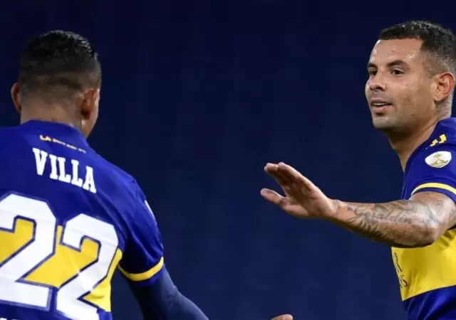 cardona-y-villa-suman-otro-escandalo-en-boca
