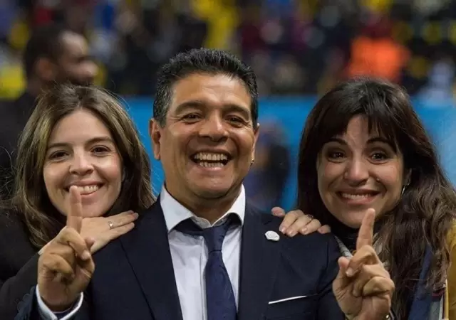 MARADONA-FAMILY