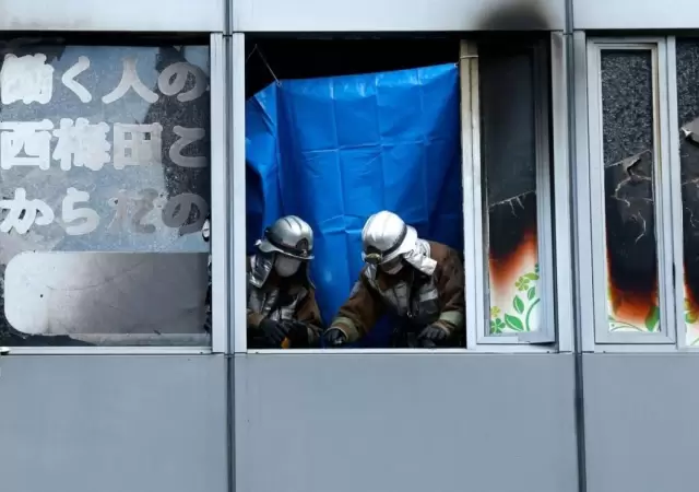 bomberos-japon-incendio