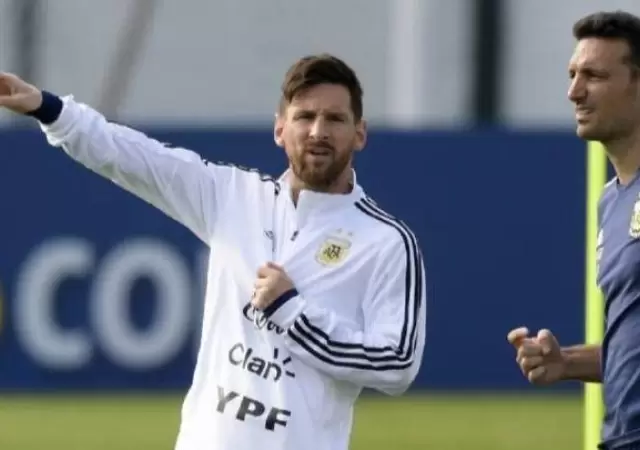 messi-scaloni