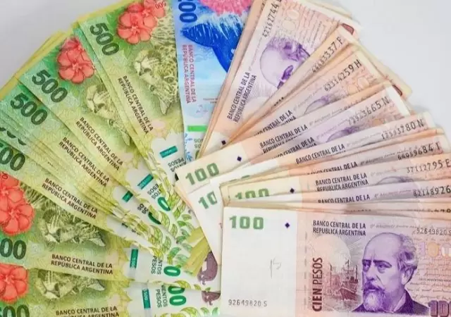 peso-argentino-dinheiro-jpg.