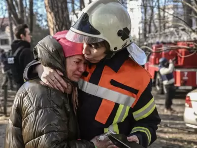 15-03-2022-kiev-un-residente-evacuado-es-jpg.