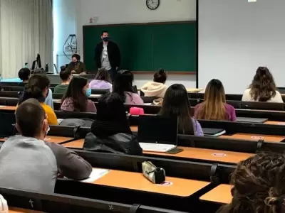 estudiantes-universitarios-jpeg.