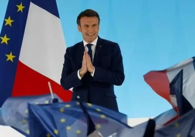 macron-jpg.