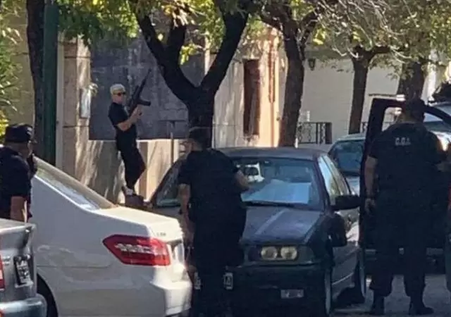 disparo-con-una-carabina--782737848-1140x520-jpg.